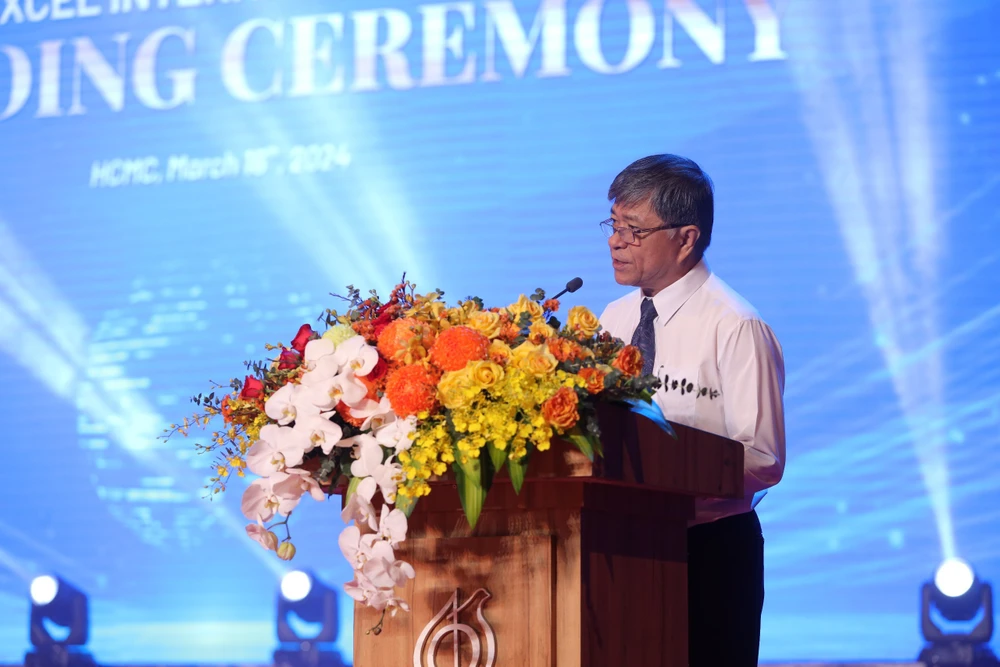 toán tiểu học cao nhất thế giới