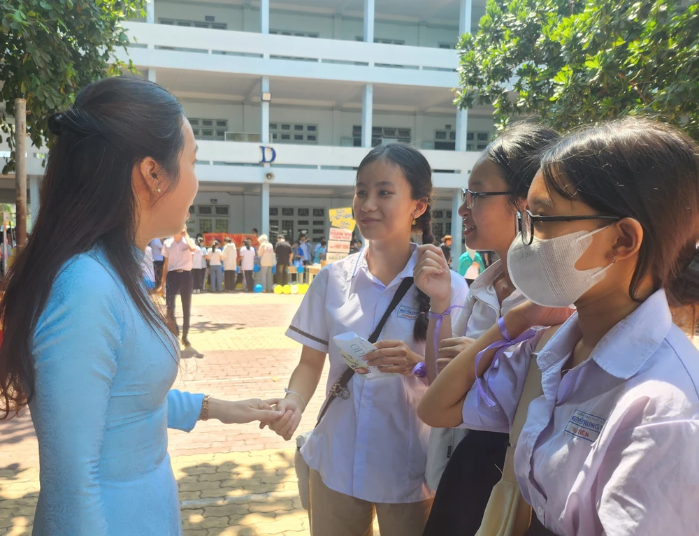 Một ngày làm học sinh Võ Trường Toản