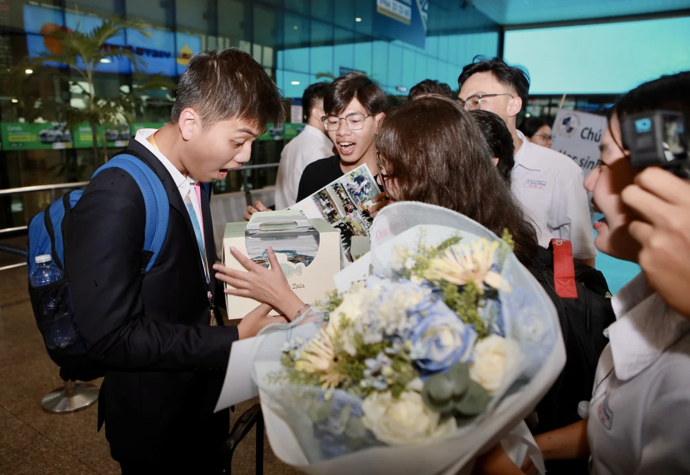 giải nhì khoa học kỹ thuật