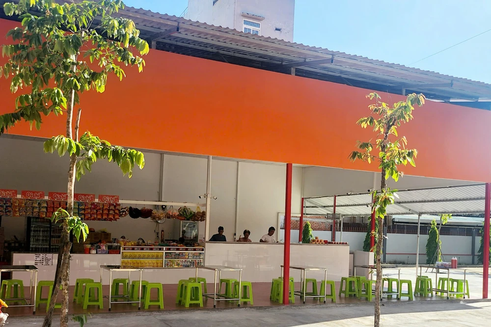 hoạt động căn tin