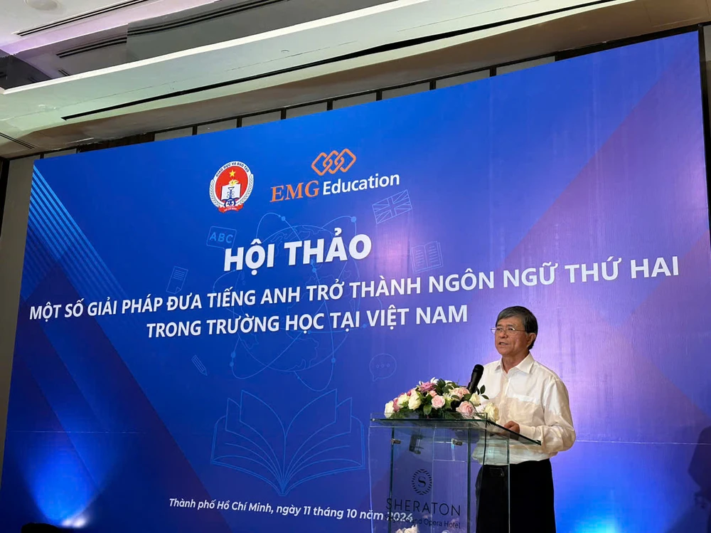 Tiếng Anh thành ngôn ngữ thứ hai trong trường học