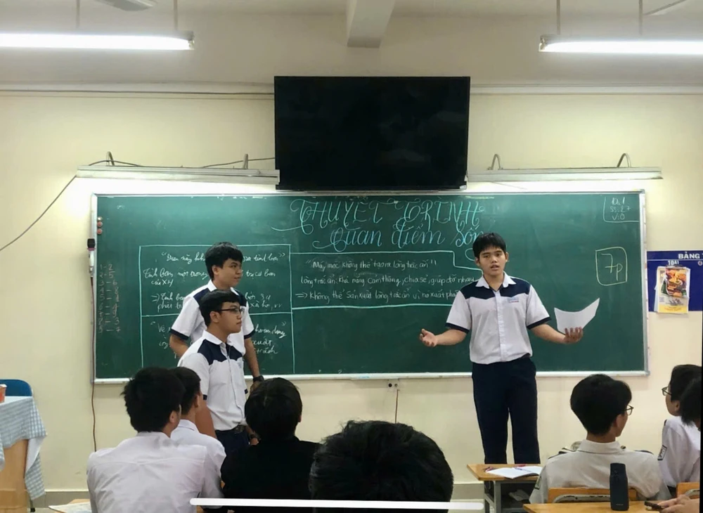 Trường THPT Mạc Đĩnh Chi