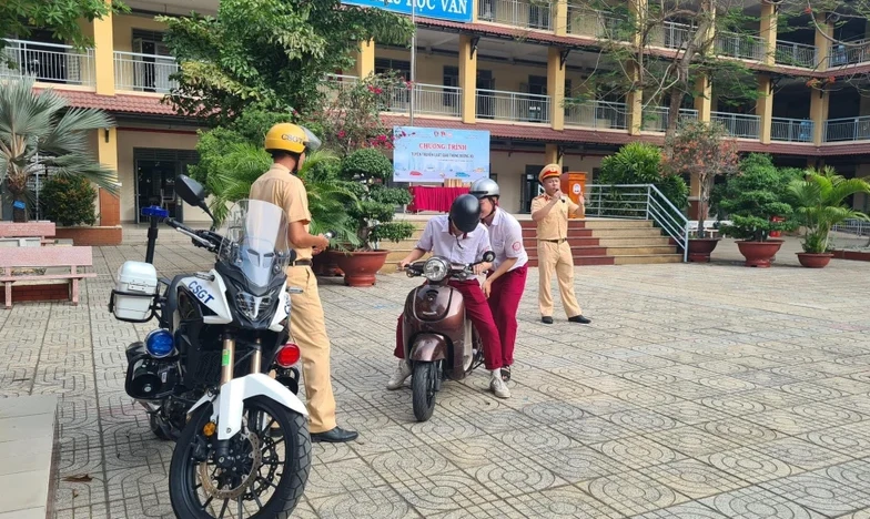 chính sách giáo dục