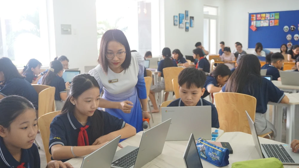 hoàn trả học phí