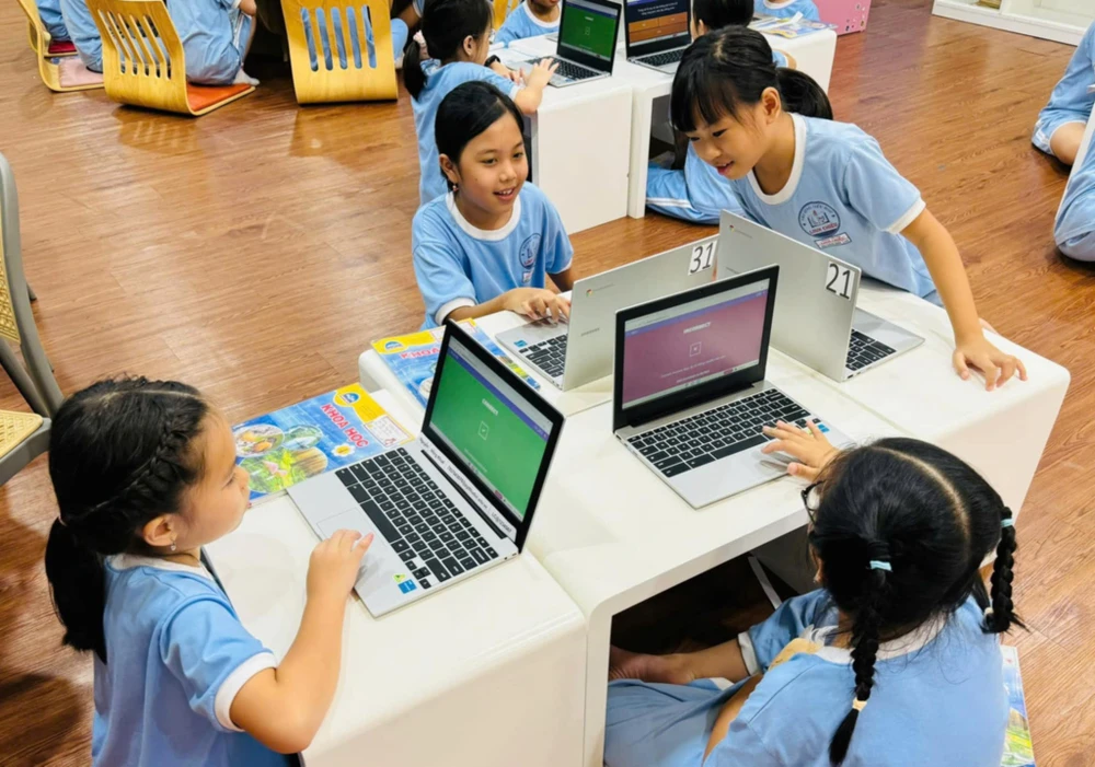 quản lý việc dạy thêm