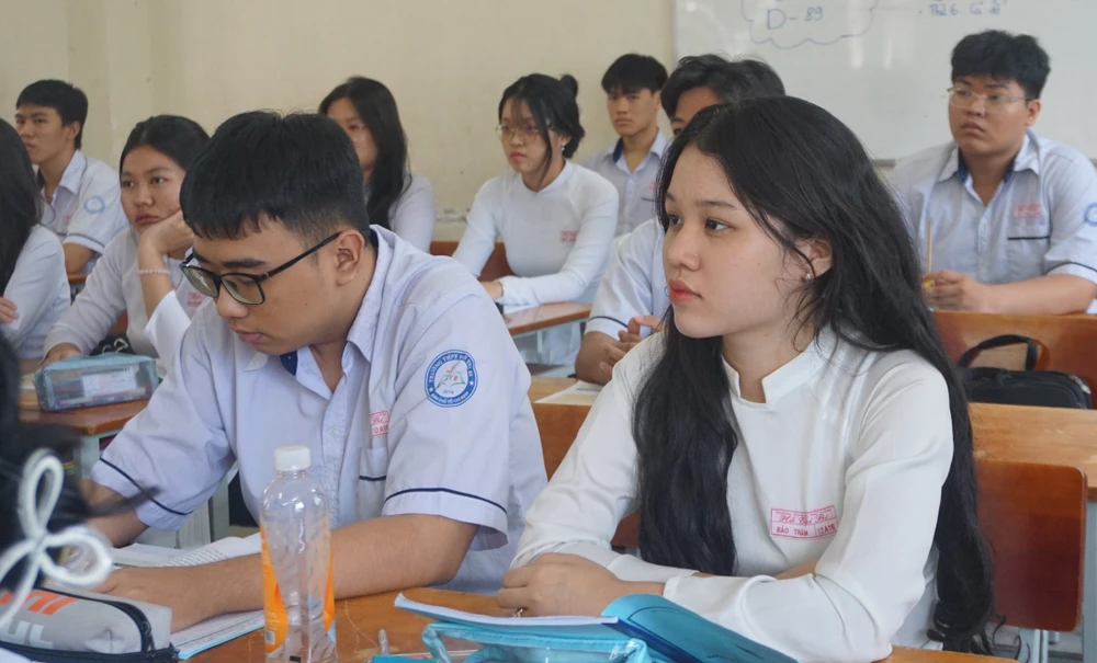 thi tốt nghiệp THPT