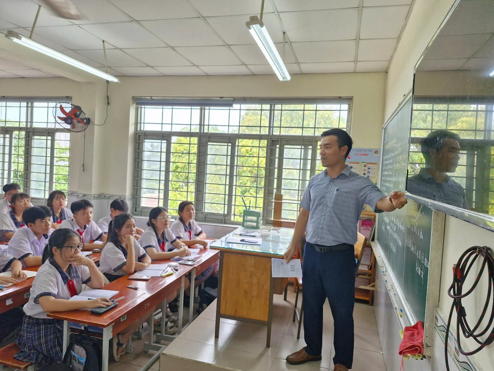 chỉ tiêu lớp 10