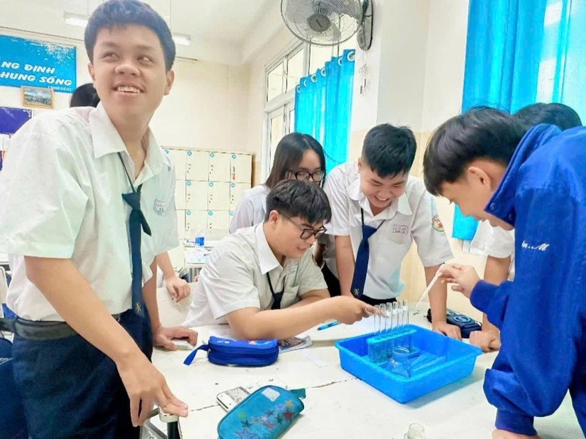 thi thử tốt nghiệp THPT