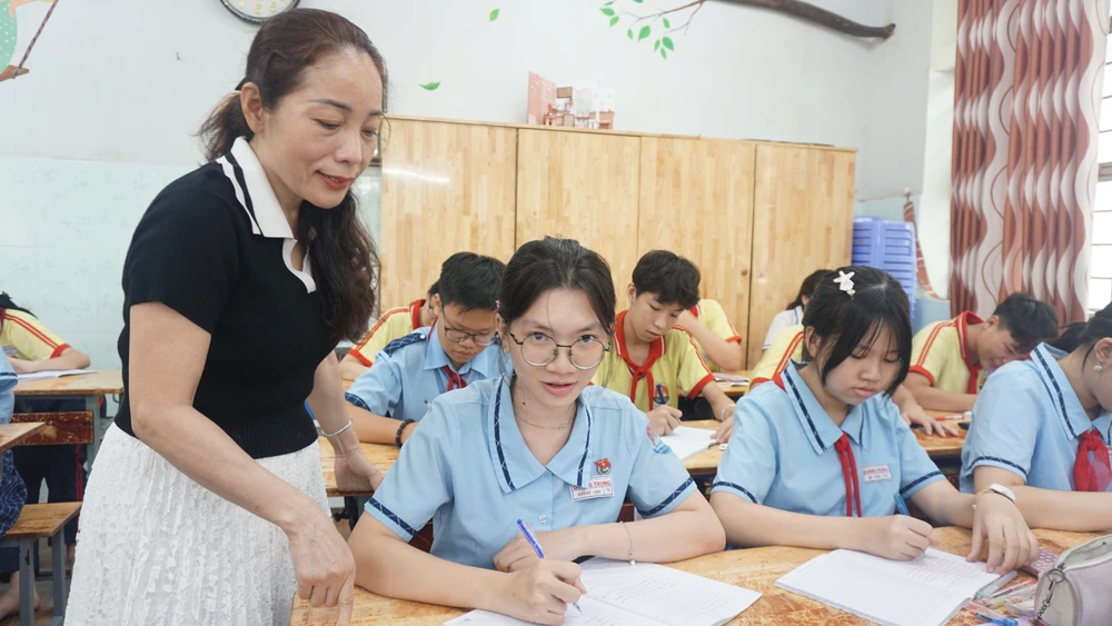 tỉ lệ chọi vào lớp 10