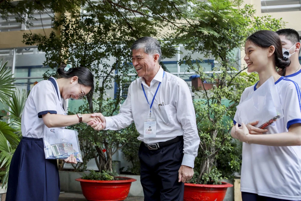 thi tốt nghiệp THPT