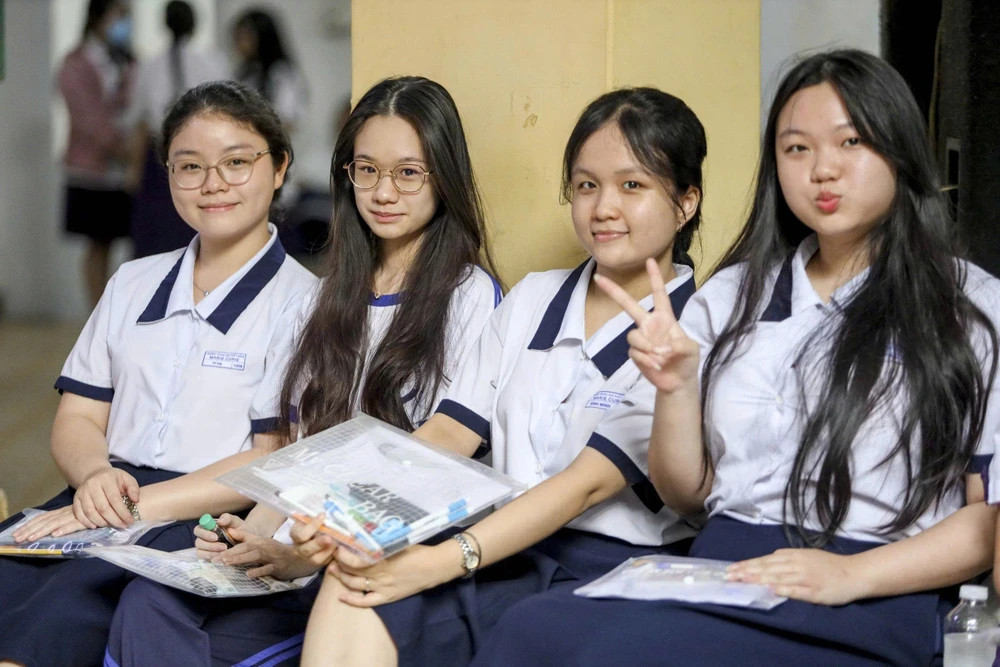 phổ điểm môn tiếng Anh