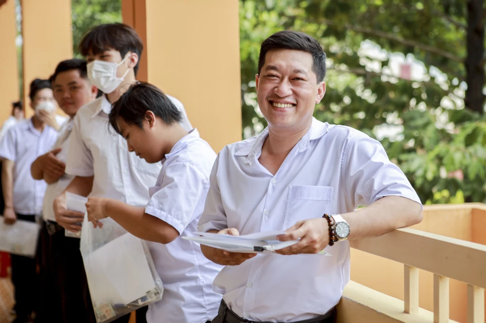 giáo dục thường xuyên