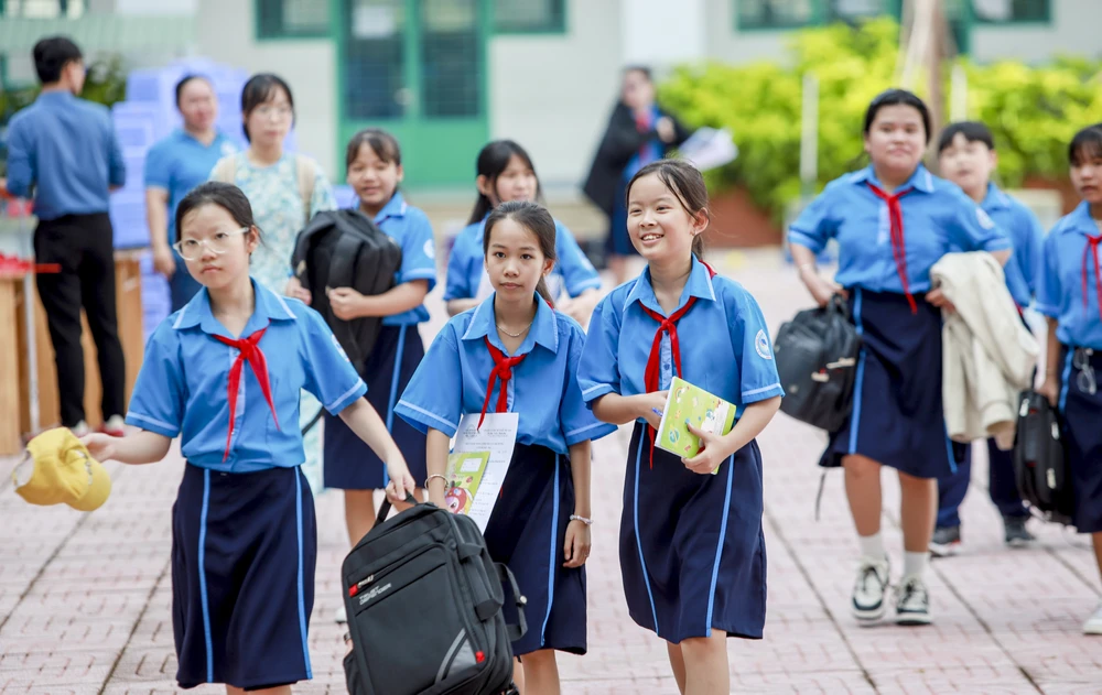 dạy học 2 buổi/ngày