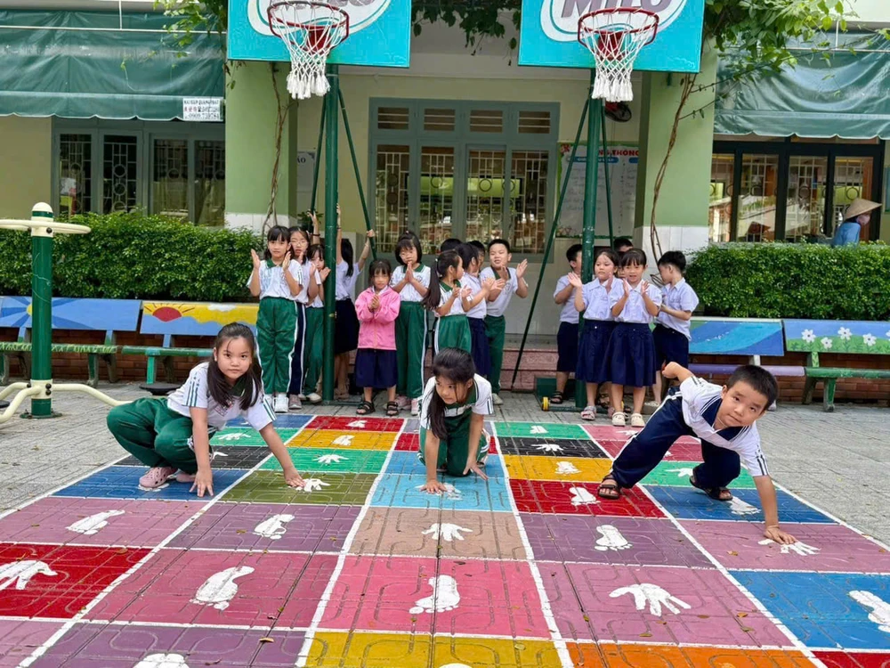 hoạt động ngoại khóa