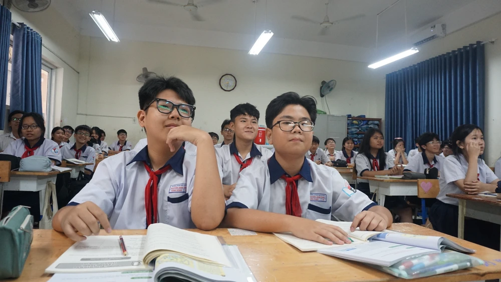 chỉ tiêu lớp 10