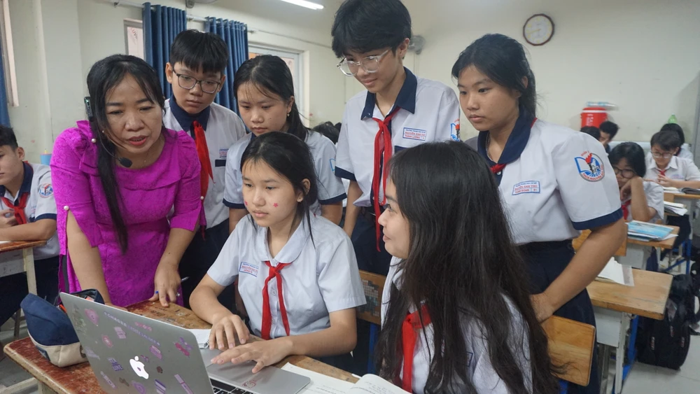 chỉ tiêu lớp 10