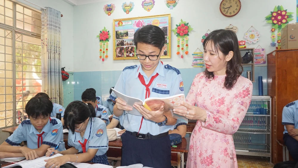 tỉ lệ chọi