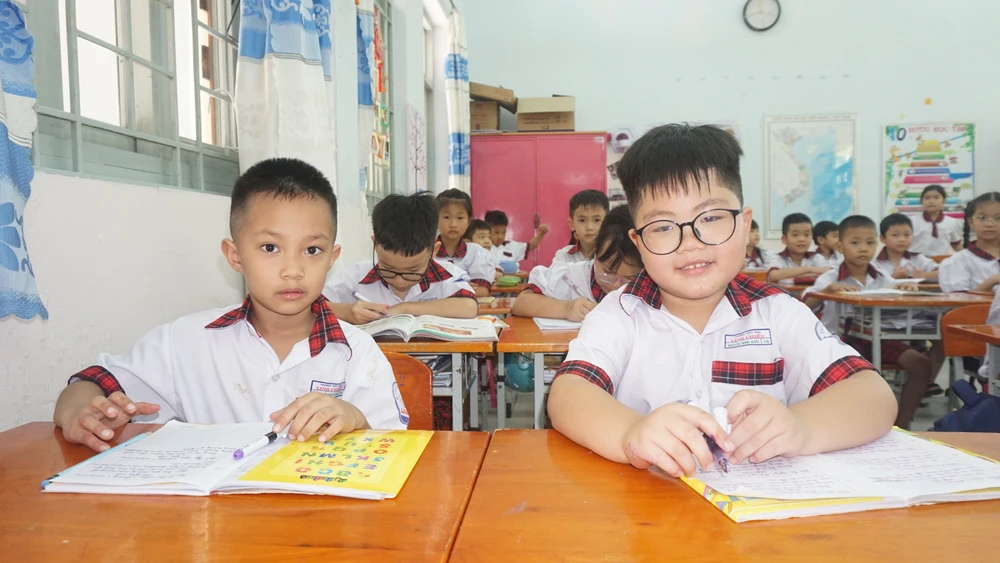 tuyển sinh đầu cấp