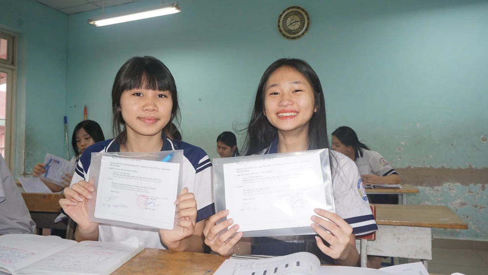 thi lớp 10