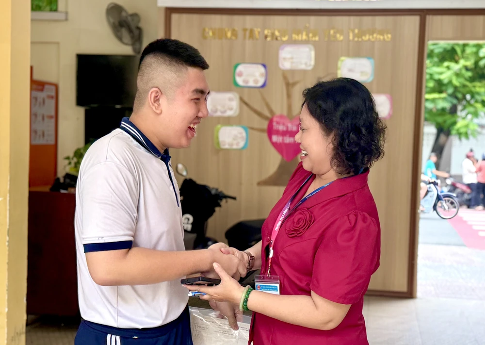 thi lớp 10