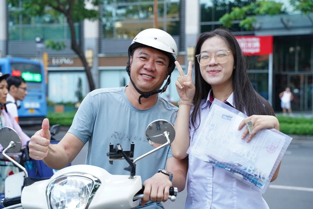 KY-THI-TOT-NGHIEP-THPY-4.jpg