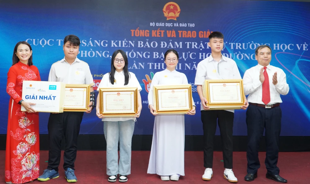 BAO-LUC-HOC-DUONG-2.jpg