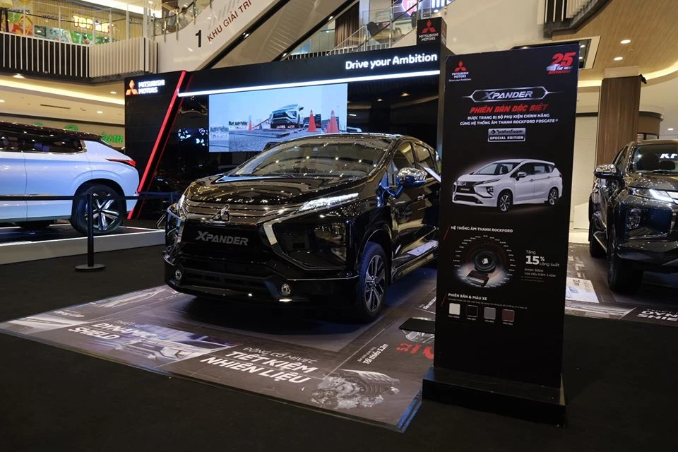 Mitsibishi Xpander có giá bán từ 550-650 triệu đồng.