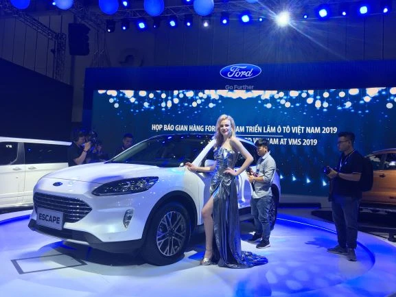 Ford Escape đã được ra mắt tại Triển lãm ô tô Việt Nam 2019. 
