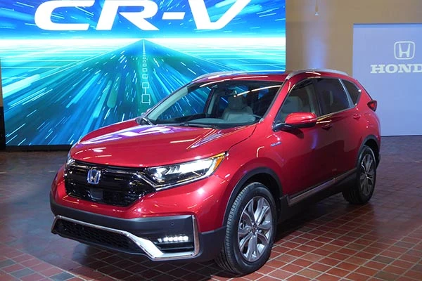 Honda CR-V 2020 được tinh chỉnh lại đậm chất thể thao hơn. 