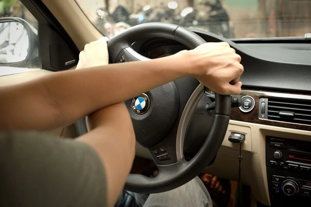 Cần bảo dưỡng định kỳ bộ phận phanh để đảm bảo quá trình lái xe được an toàn.