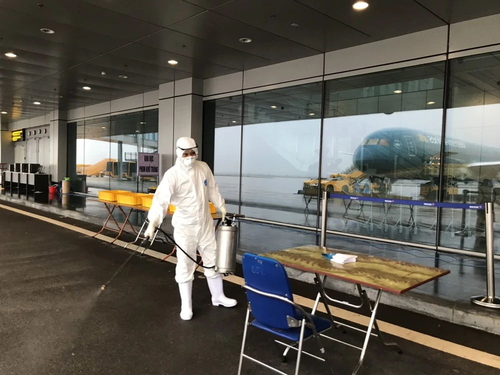 Công tác xịt khuẩn được thực hiện thường xuyên.