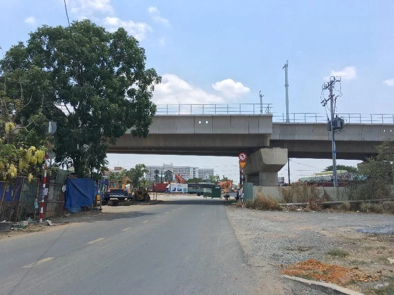 Đường số 13 được tu sửa và không còn những hố sâu.