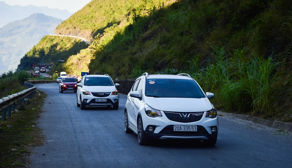 VinFast fadil dung dau phan khuc do thi