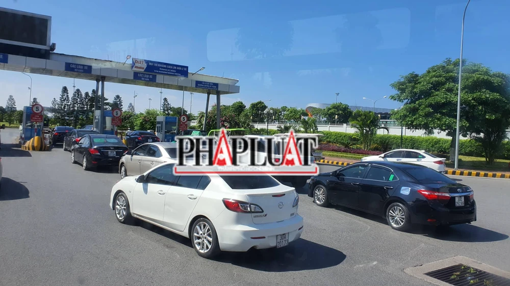 Chuyên gia cho rằng xăng RON 97-V không phù hợp với người dùng Việt Nam. Ảnh: TN Chuyên gia cho rằng xăng RON 97-V không phù hợp với người dùng Việt Nam. Ảnh: TN