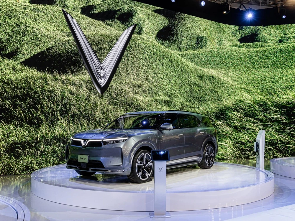 Dự kiến, tại thị trường Israel, VinFast sẽ nhận đặt chỗ các mẫu xe VF 8 và VF 9 vào Quý IV năm 2022.