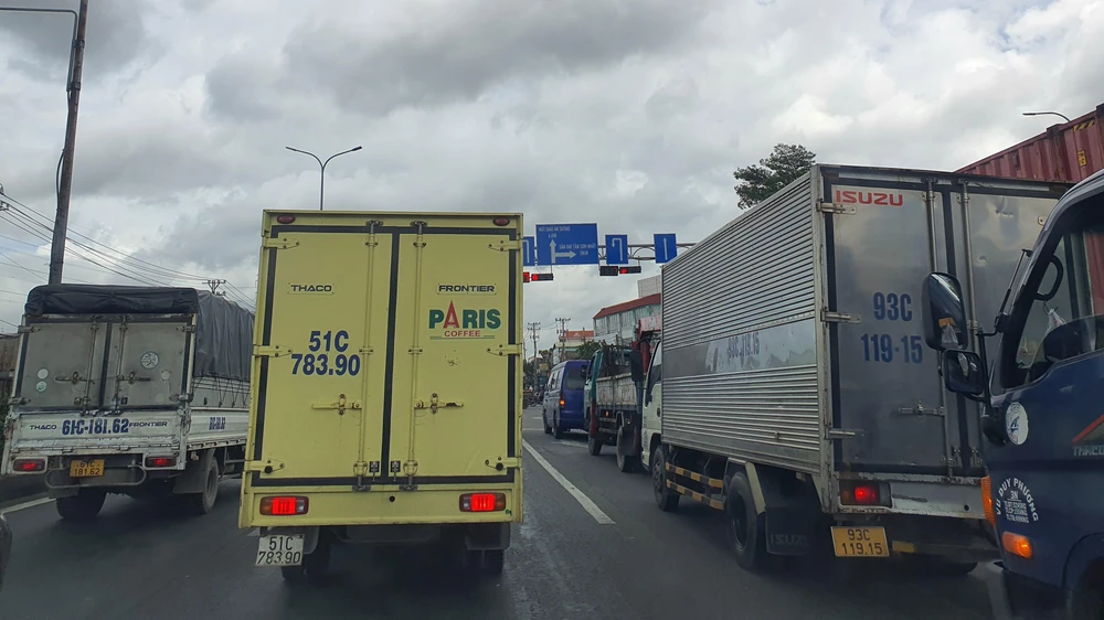 Để tránh bị kẹt xe khi di chuyển, chủ xe cũng cần tìm hiểu trước cung đường của mình. Ảnh: TN