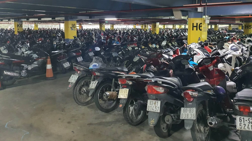 Sẽ ban hành lộ trình áp dụng quy chuẩn khí thải phương tiện mô tô, xe gắn máy sản xuất, lắp ráp và nhập khẩu mới mức 4. Ảnh: TN