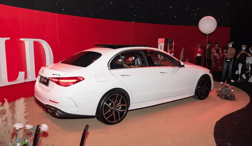 Mercedes-Benz C300 AMG 2022 có giá 2,089 tỉ đồng. Ảnh: Mercedes-Benz
