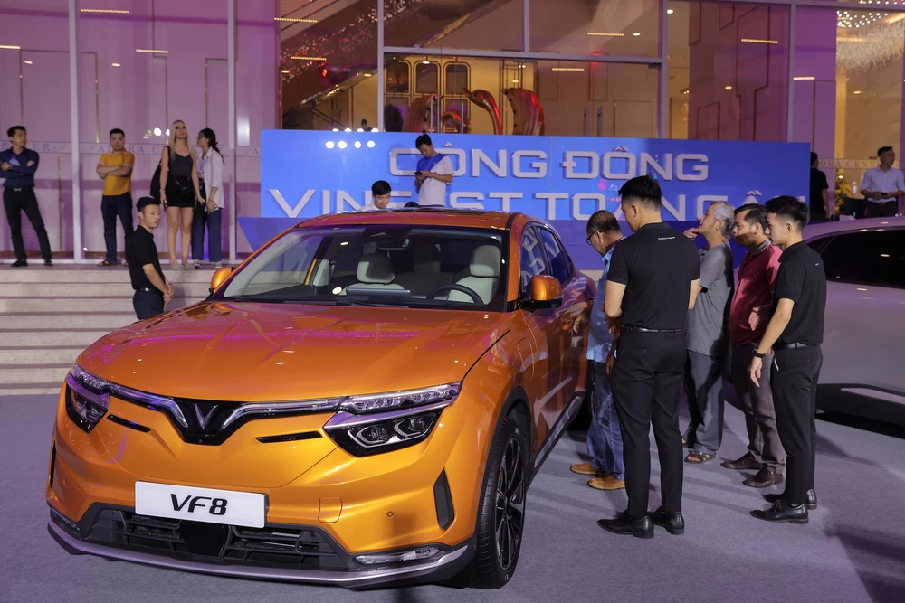 Với khoảng 6.000 khách mời, hai Đại nhạc hội ra mắt Cộng đồng VinFast sẽ trở thành sự kiện offline có quy mô lớn bậc nhất từ trước đến nay của cộng đồng người sử dụng ô tô Việt Nam.