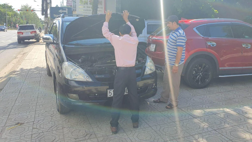 Thị trường ô tô cũ ảm đạm do ảnh hưởng của nền kinh tế và lạm phát. Ảnh: TN