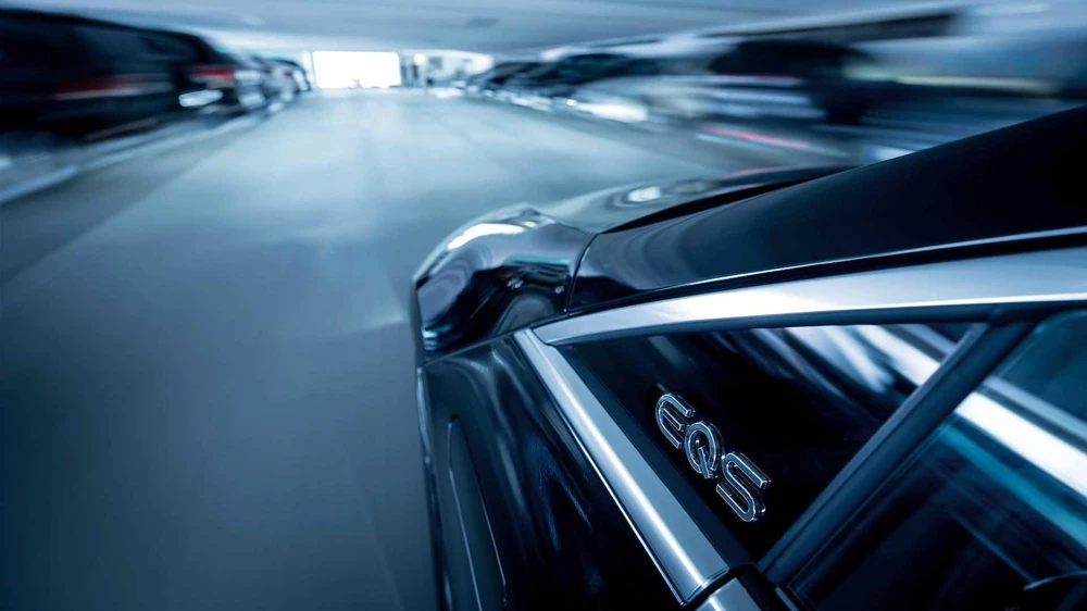 Người lái xe muốn lấy phương tiện của họ từ điểm đỗ, họ có thể làm như vậy thông qua ứng dụng. Ảnh: Motor1