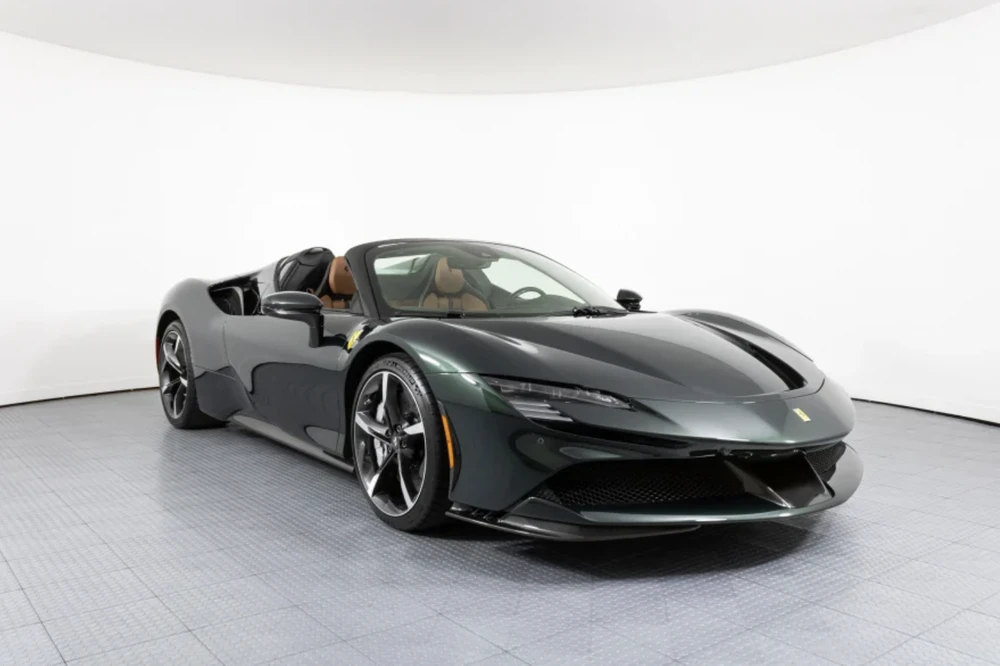 Ferrari SF90 Spider 2022: 995.000 $