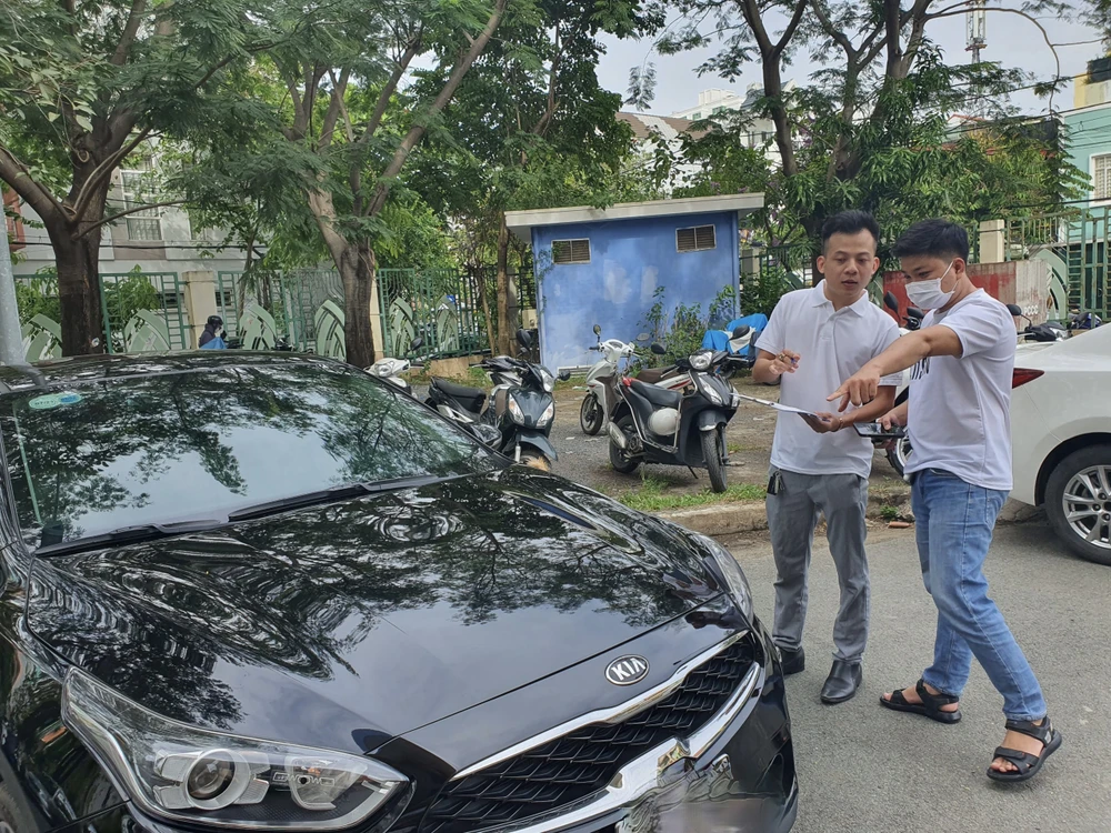 Thuê ô tô tự lái dịp lễ, tết đã không còn xa lạ đối với người dân Việt Nam. Ảnh: TN Thuê ô tô tự lái dịp lễ, tết đã không còn xa lạ đối với người dân Việt Nam. Ảnh: TN