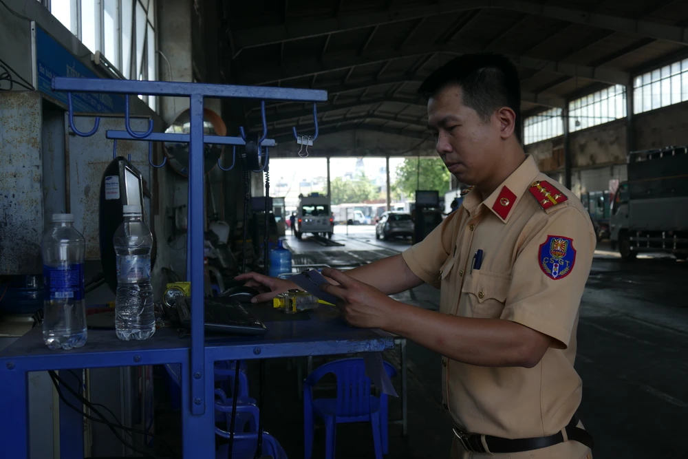 Bộ Công an đã huy động 20 cán bộ, chiến sĩ CSGT đến hỗ trợ chín TTĐK tại TP.HCM.