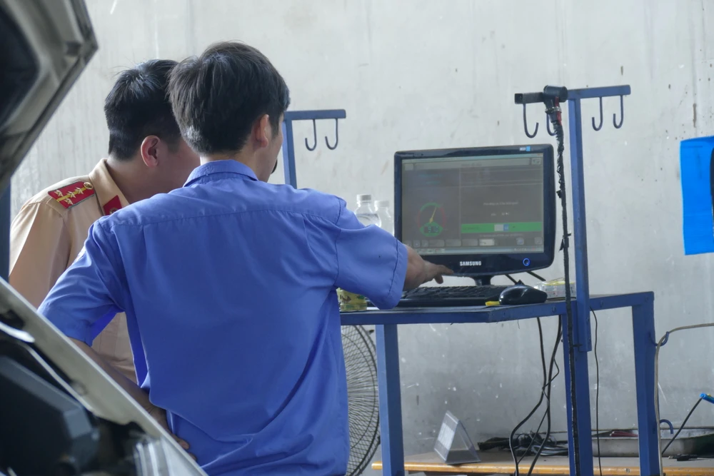 Mỗi TTĐK đều được hỗ trợ hai chiến sĩ CSGT.