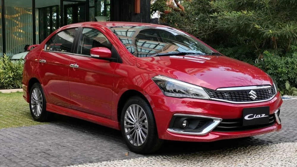 Giá xe Suzuki Ciaz có giá bán từ 534,9 triệu đồng.