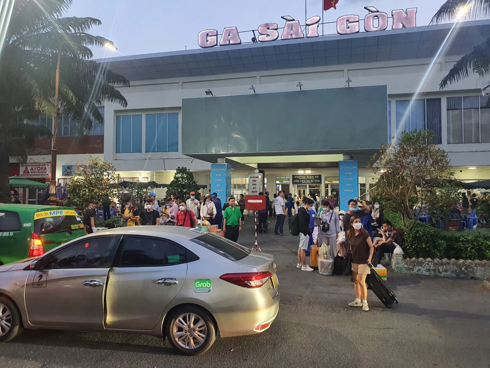 Đường sắt cũng giảm giá vé tàu lên đến 30% dịp hè 2023. Ảnh: TN Đường sắt cũng giảm giá vé tàu lên đến 30% dịp hè 2023. Ảnh: TN