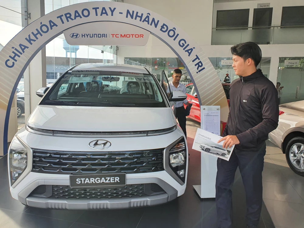 Hyundai Stargazer đang được các đại lý đẩy mạnh ưu đãi.