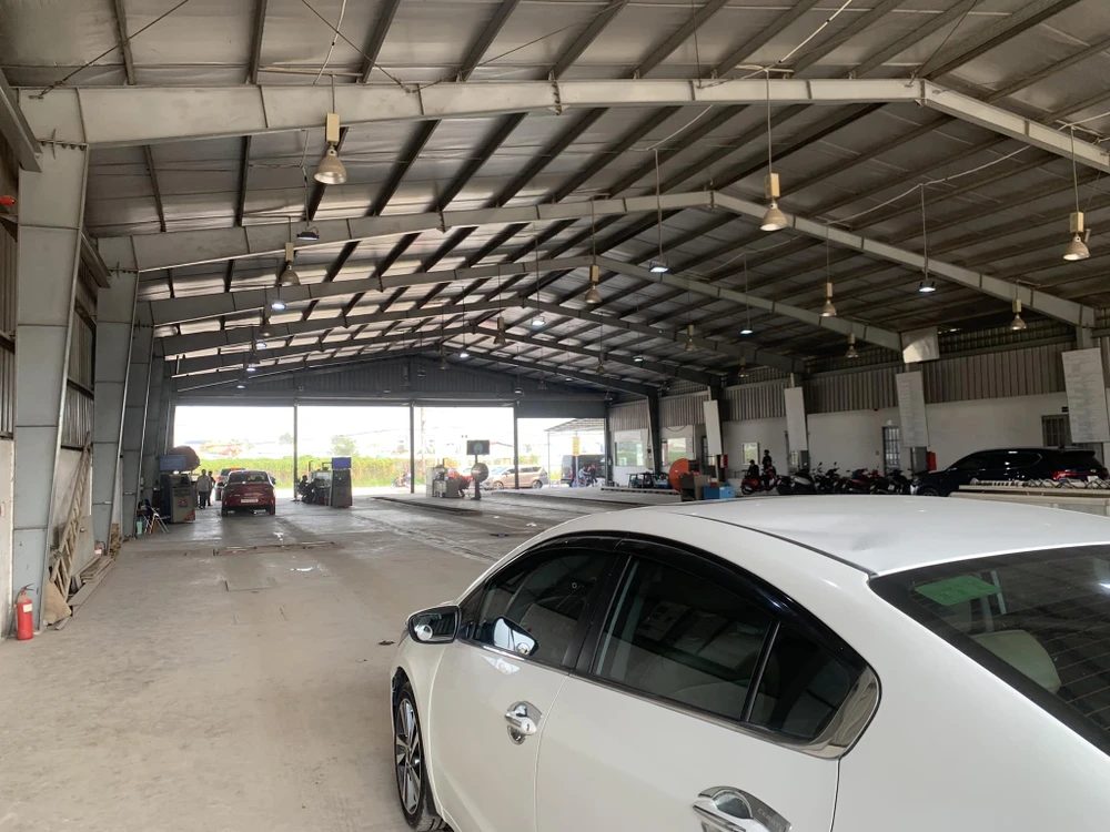 Trung tâm Đăng kiểm