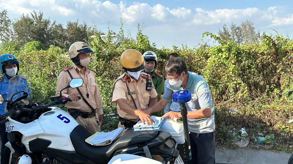 Cảnh sát giao thông